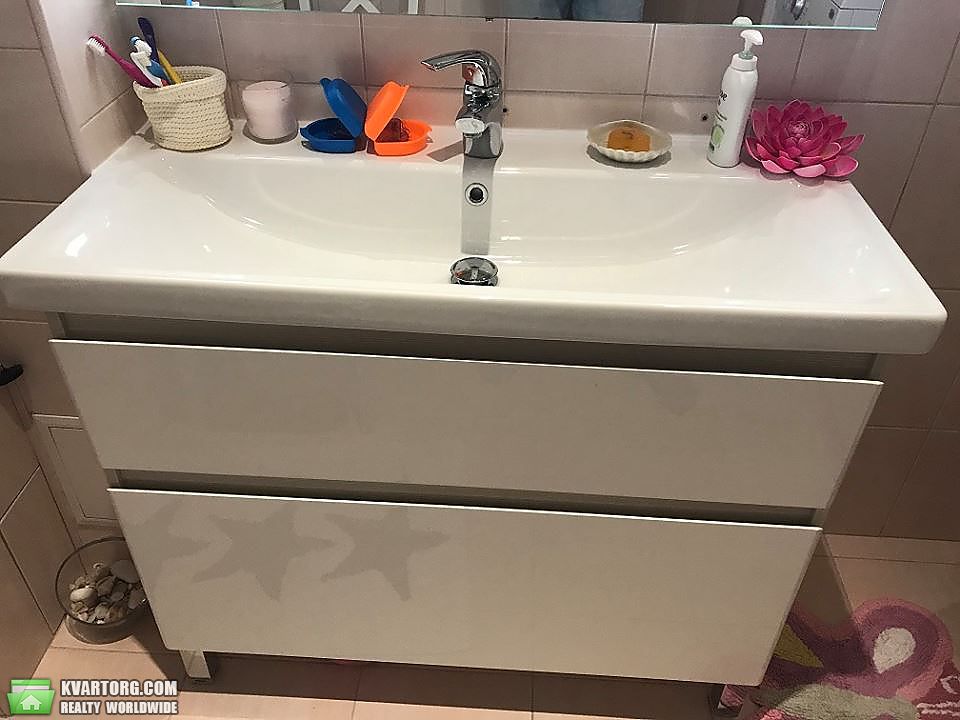 Rent out 2-room apartment. Киев,  Фрунзе — photo 5