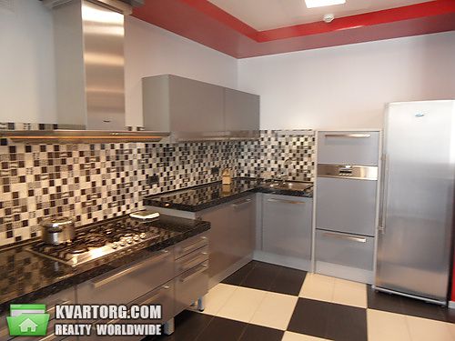 Rent out 5-room apartment. Одесса, Педагогическая — photo 1