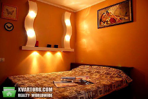 Rent out 2-room apartment. Харьков, Есенина — photo 1