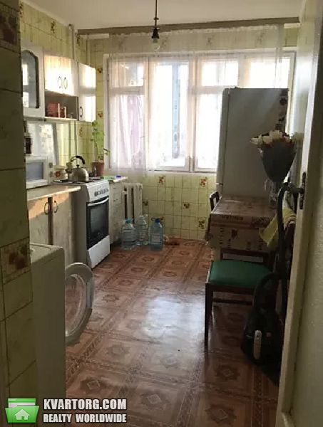 Sell 1-room apartment. Киев,  Дегтяревская — photo 4