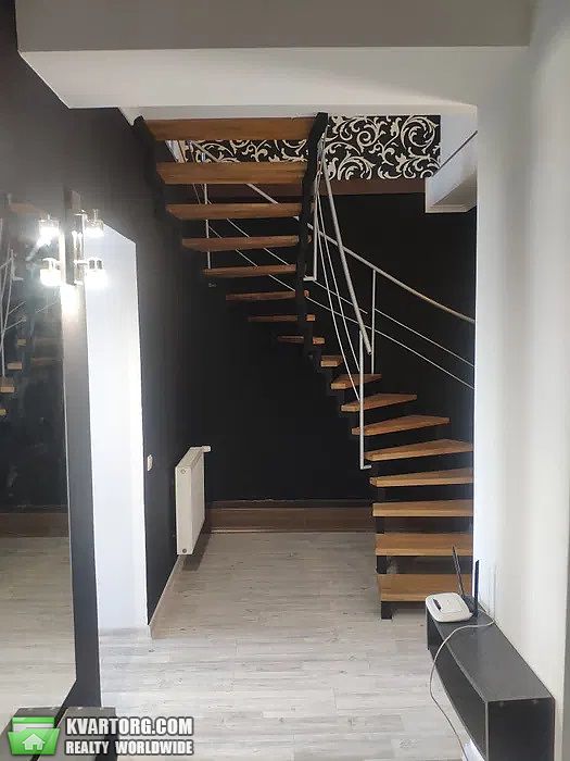Rent out 5-room apartment. Львов, Васильченка — photo 9