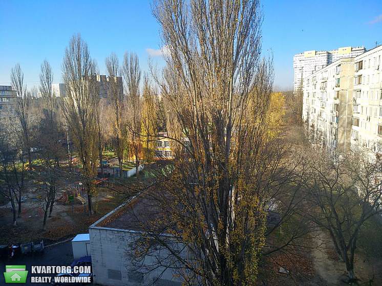 Sell 3-room apartment. Киев,  Булаховского — photo 2