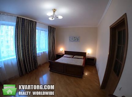 Rent out 4-room apartment. Киев,  Никольско-Слободская — photo 4