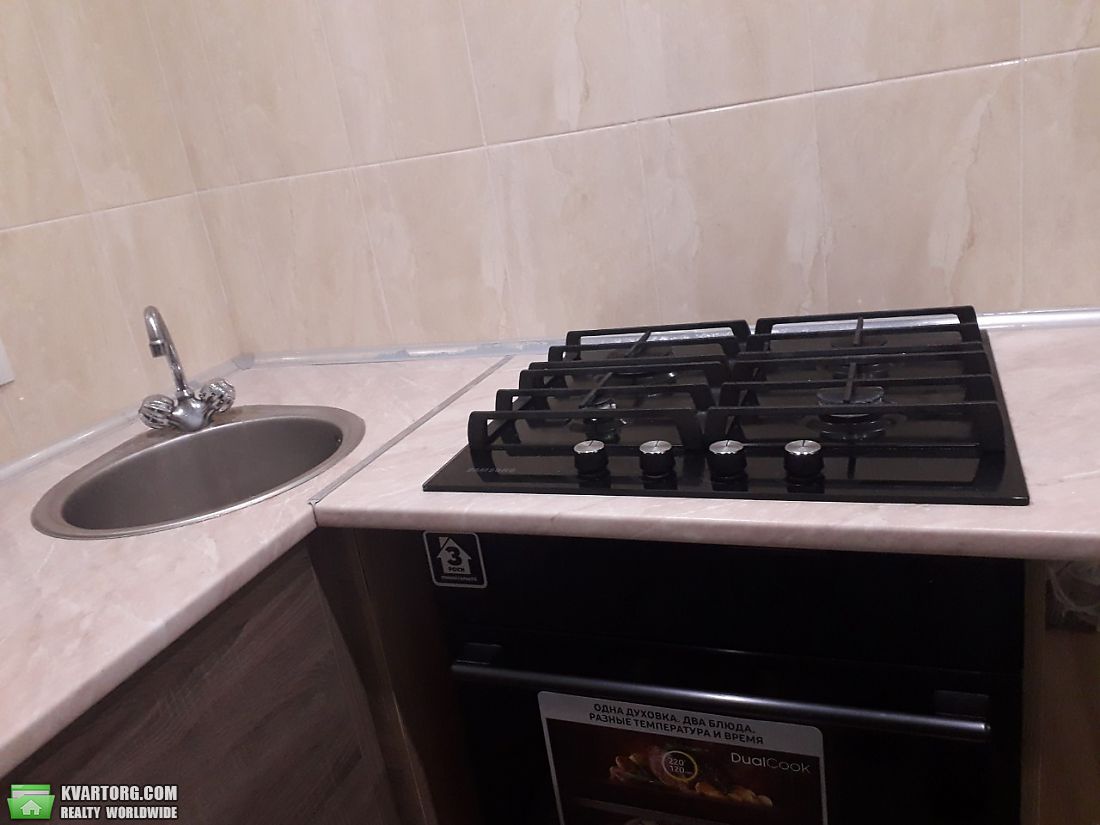 Sell 4-room apartment. Харьков, ул. Бучмы — photo 5
