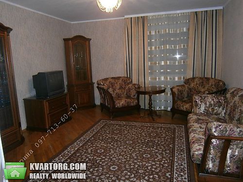 Rent out 3-room apartment. Киев, Нижний Вал — photo 1