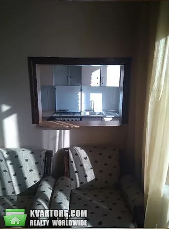 Rent out 2-room apartment. Киев,  Большая Васильковская — photo 3