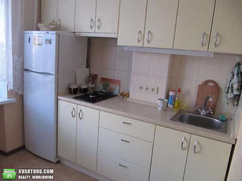 Sell 2-room apartment. Киев,  Краснова — photo 1