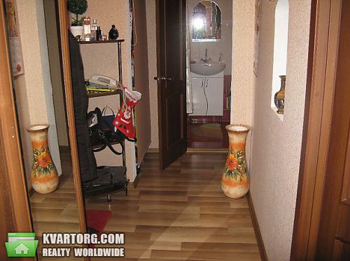 Sell 3-room apartment. Днепропетровск, Набережная Победы — photo 1