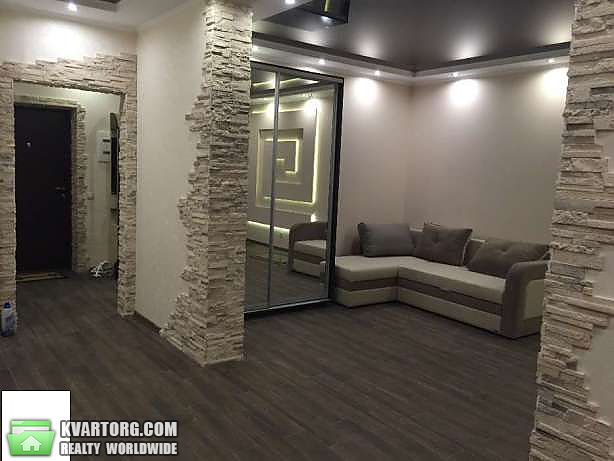 Rent out 1-room apartment. Киев,  Кондратюка — photo 2