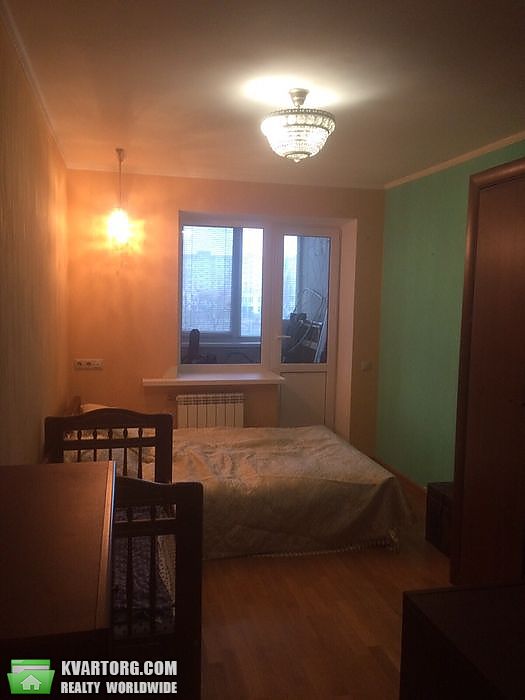 Sell 3-room apartment. Киев,  Приречная — photo 8