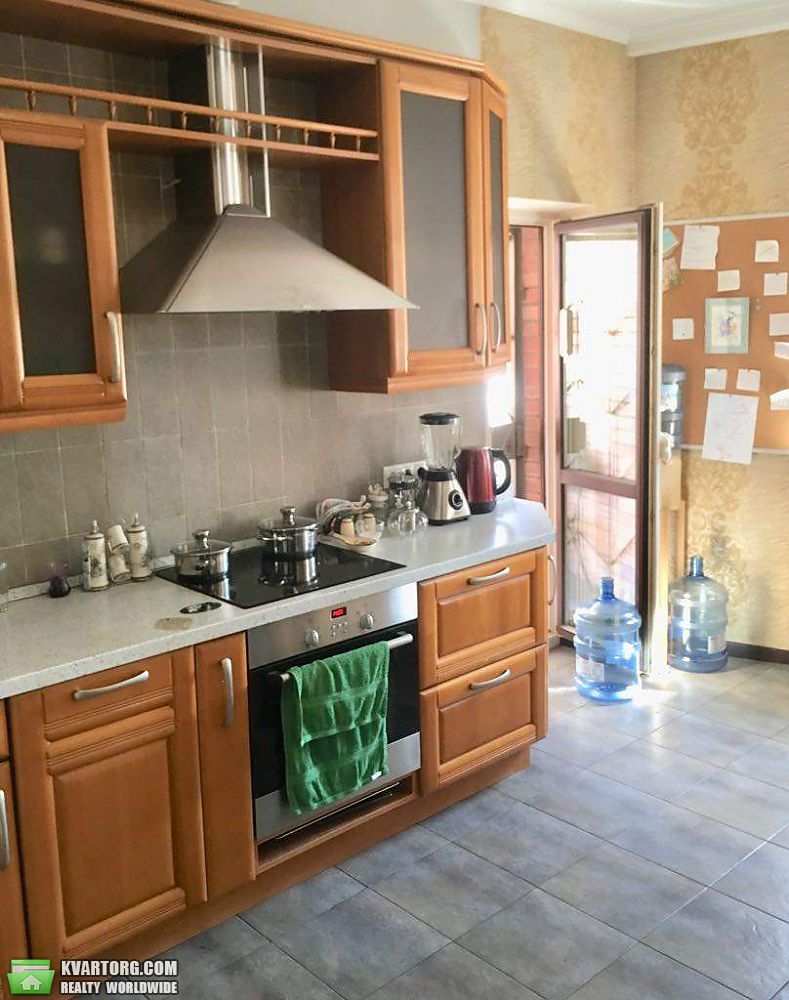 Sell 1-room apartment. Киев,  Щорса — photo 1