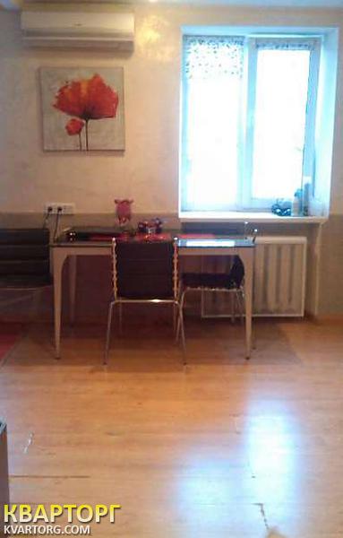 Sell 3-room apartment. Киев, ул. Щорса — photo 10