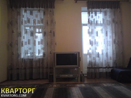 Rent out 2-room apartment. Киев,  Чапаева — photo 2