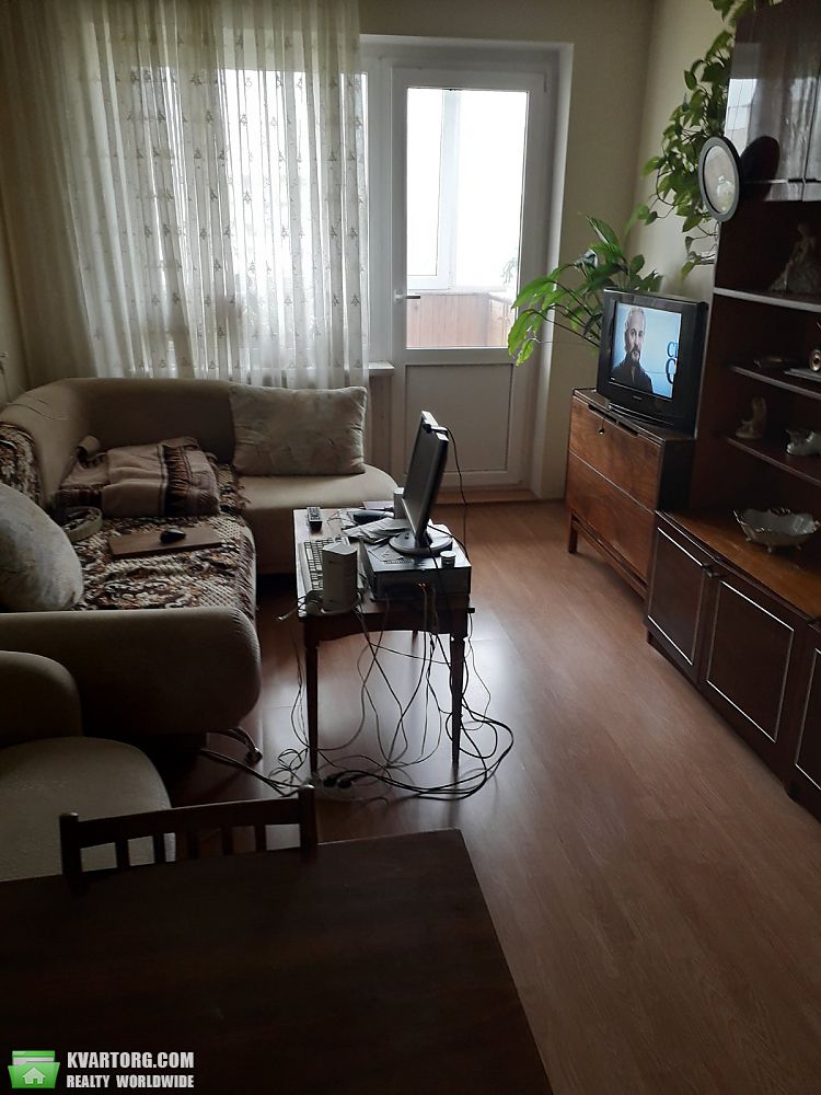 Sell 3-room apartment. Киев,  Полярная — photo 2