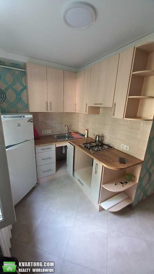 Rent out 1-room apartment. Киев, Ореста Левицького — photo 9