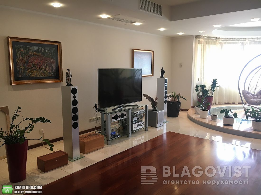 Sell 4-room apartment. Киев, Кропивницкого — photo 6
