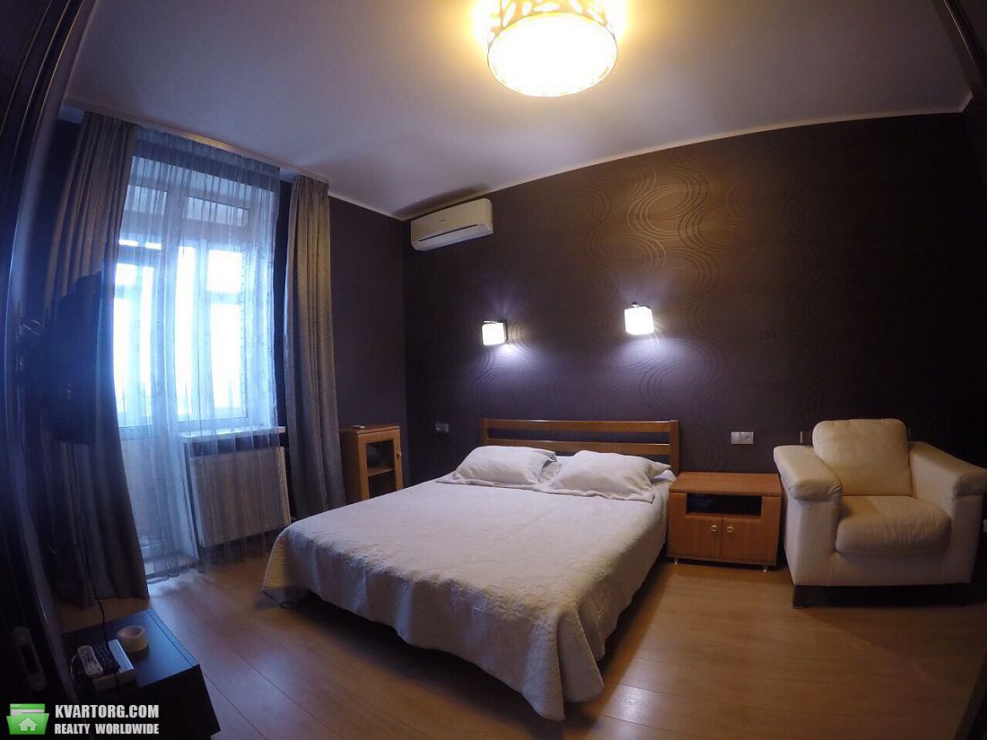 Rent out 3-room apartment. Киев,  Леси Украинки бул — photo 10