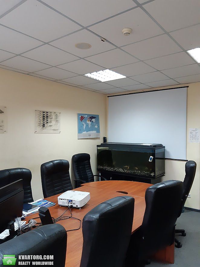 Rent out office. Киев, Глубочицкая — photo 1