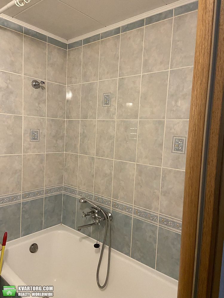 Rent out 1-room apartment. Киев,  Севастопольская — photo 5