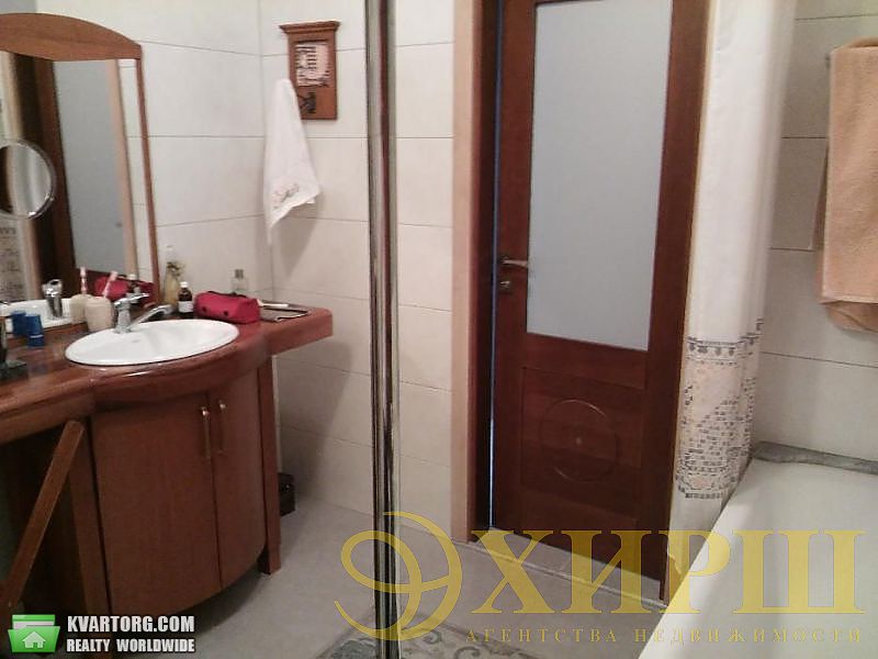 Sell 4-room apartment. Киев,  Ломоносова — photo 7