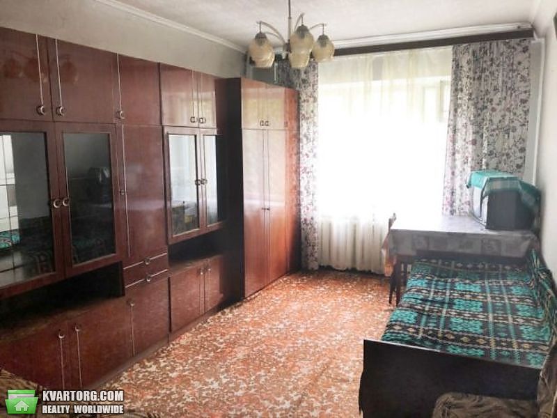 Sell 2-room apartment. Киев,  Серова — photo 2