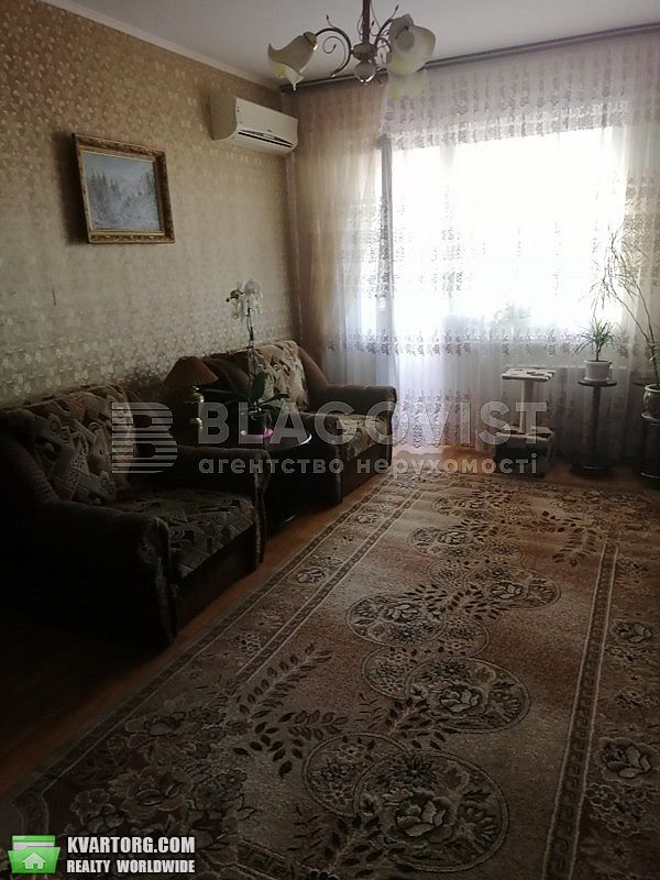 Sell 3-room apartment. Киев,  Героев Днепра — photo 2