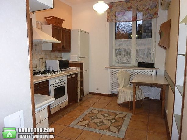 Rent out 3-room apartment. Киев,  Крещатик — photo 1