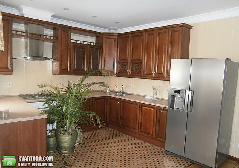 Rent out house. Киев,  Петропавловская Борщаг. — photo 3