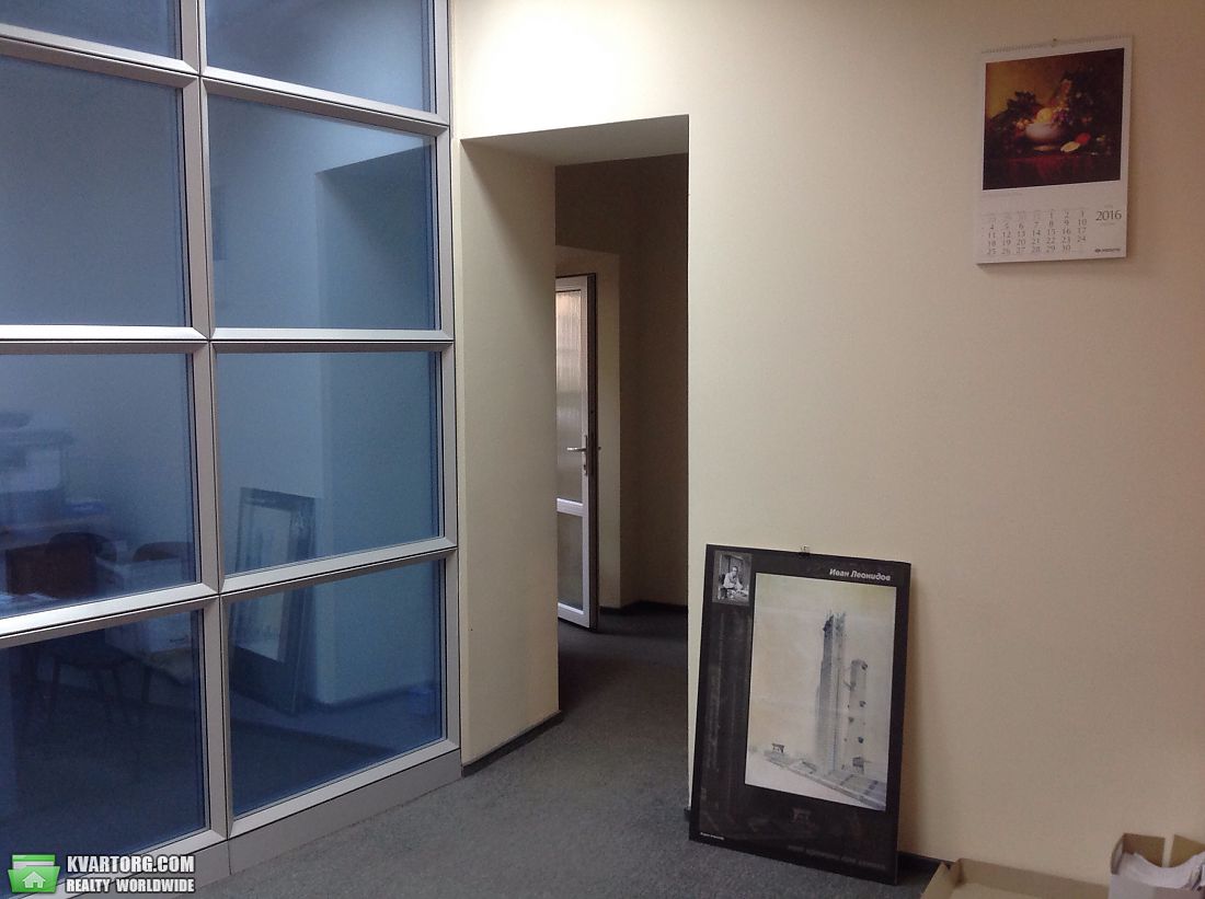 Rent out office. Киев,  Жилянская — photo 9