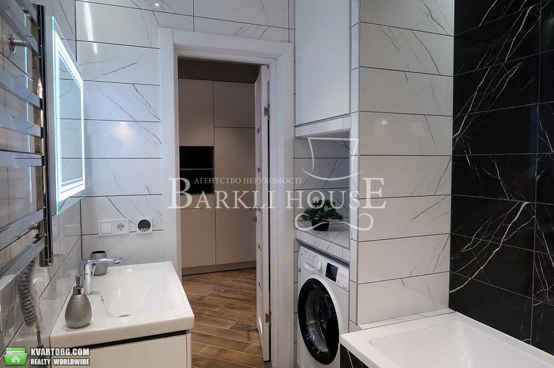 Rent out 3-room apartment. Киев,  Липковского — photo 8