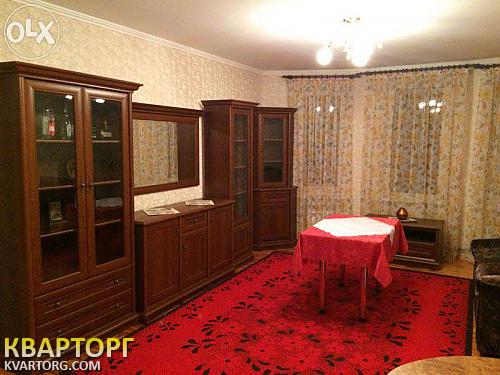 Rent out house. Киев,  Сигнальная — photo 1