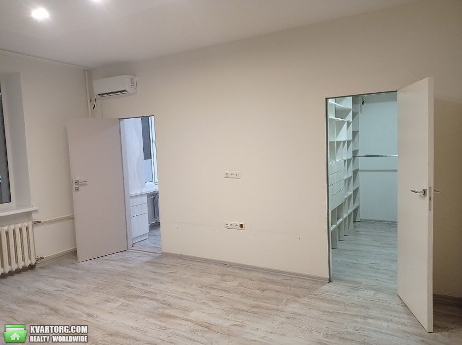 Sell 4-room apartment. Киев,  Вышгородская — photo 4