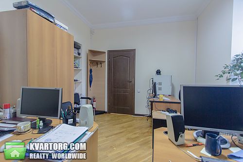 Rent out 3-room apartment. Киев, ул. Липская — photo 4