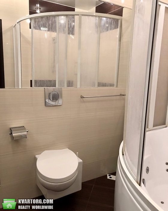 Rent out 2-room apartment. Киев,  Леси Украинки бул — photo 8