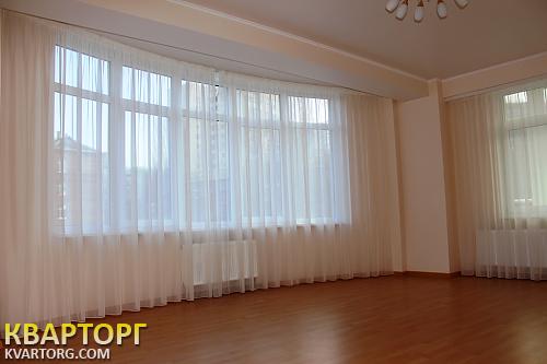 Rent out 3-room apartment. Киев,  Тургеневская — photo 4
