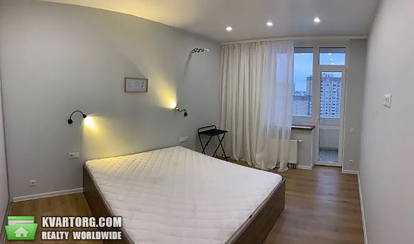 Rent out 2-room apartment. Киев, Полевая — photo 9