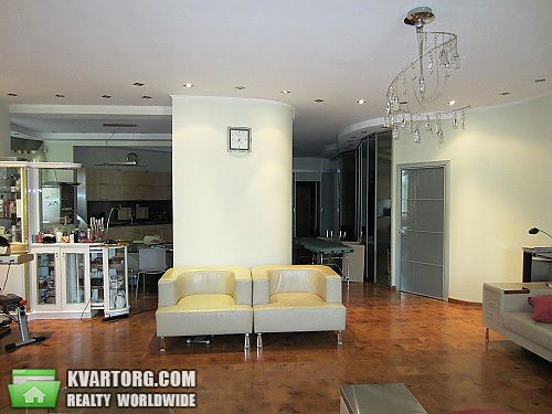 Sell 4-room apartment. Киев,  Старонаводницкая — photo 3