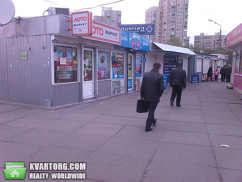 Rent out shop. Киев, жолудева — photo 2