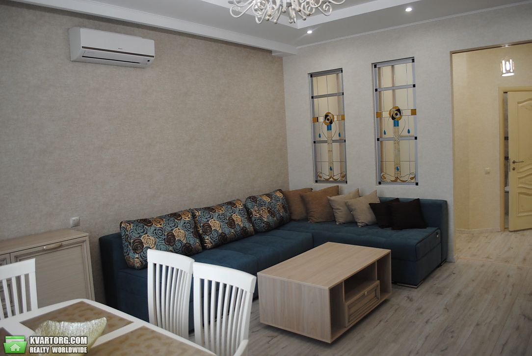 Rent out 3-room apartment. Киев,  Драгомирова — photo 3