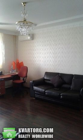 Rent out 2-room apartment. Киев,  Героев Днепра — photo 1