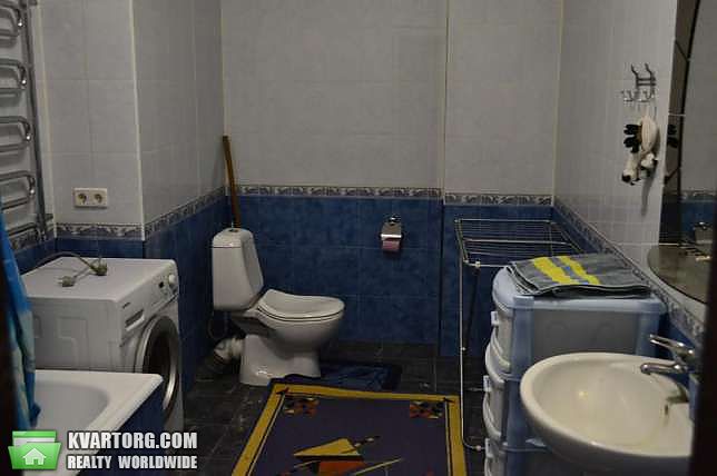Rent out 4-room apartment. Киев,  Жилянская — photo 8