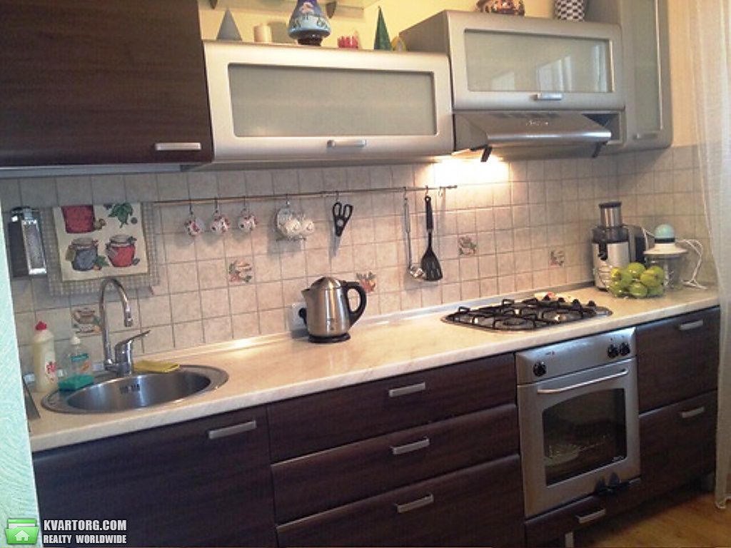 Sell 4-room apartment. Киев,  Маяковского — photo 2