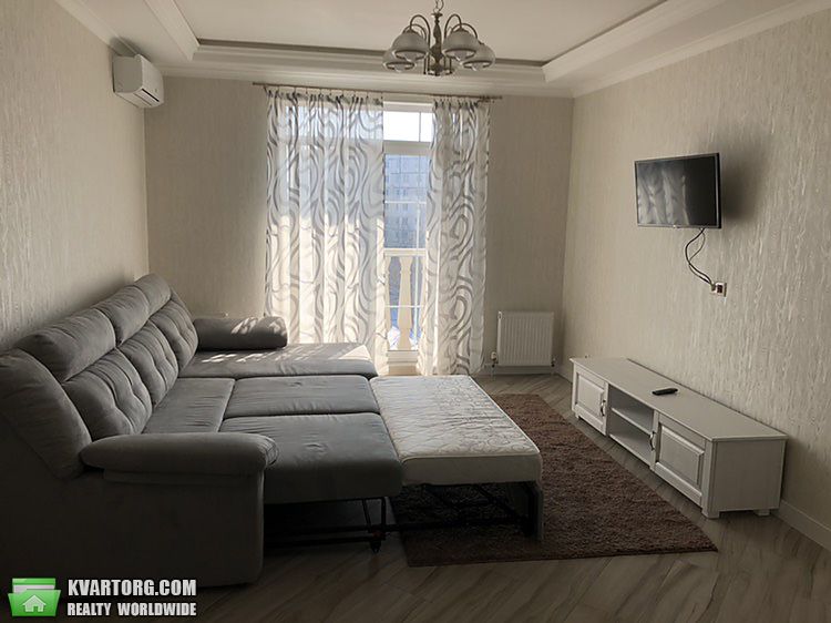 Rent out 1-room apartment. Киев, Луценко — photo 1
