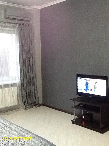 Sell 2-room apartment. Киев,  Крушельницкой — photo 5