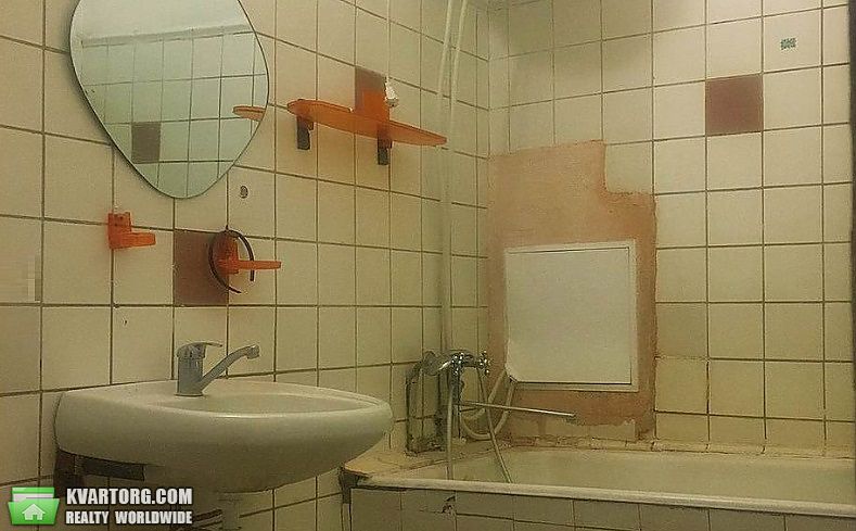 Sell 3-room apartment. Киев,  Метрологическая — photo 4