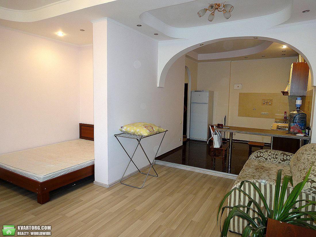 Rent out 1-room apartment. Одесса, Среднефонтанская — photo 3