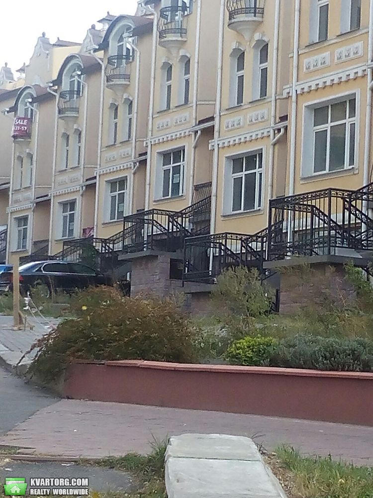 Sell 4-room apartment. Киев, Жабаева Жамбила — photo 1