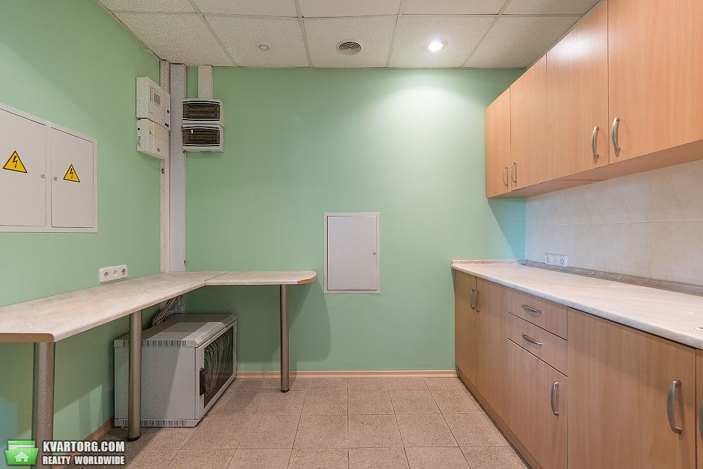 Rent out office. Киев, Кловский спуск — photo 8