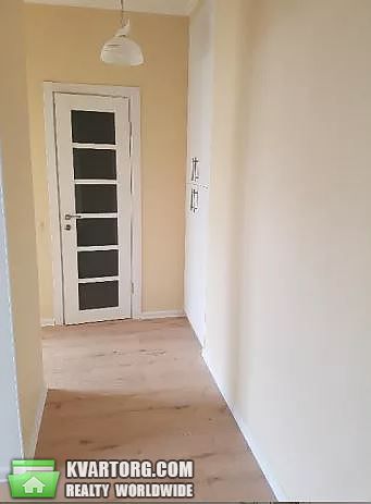 Rent out 1-room apartment. Киев,  Ломоносова — photo 1