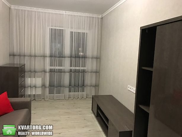 Rent out 2-room apartment. Киев,  Метрологическая — photo 6